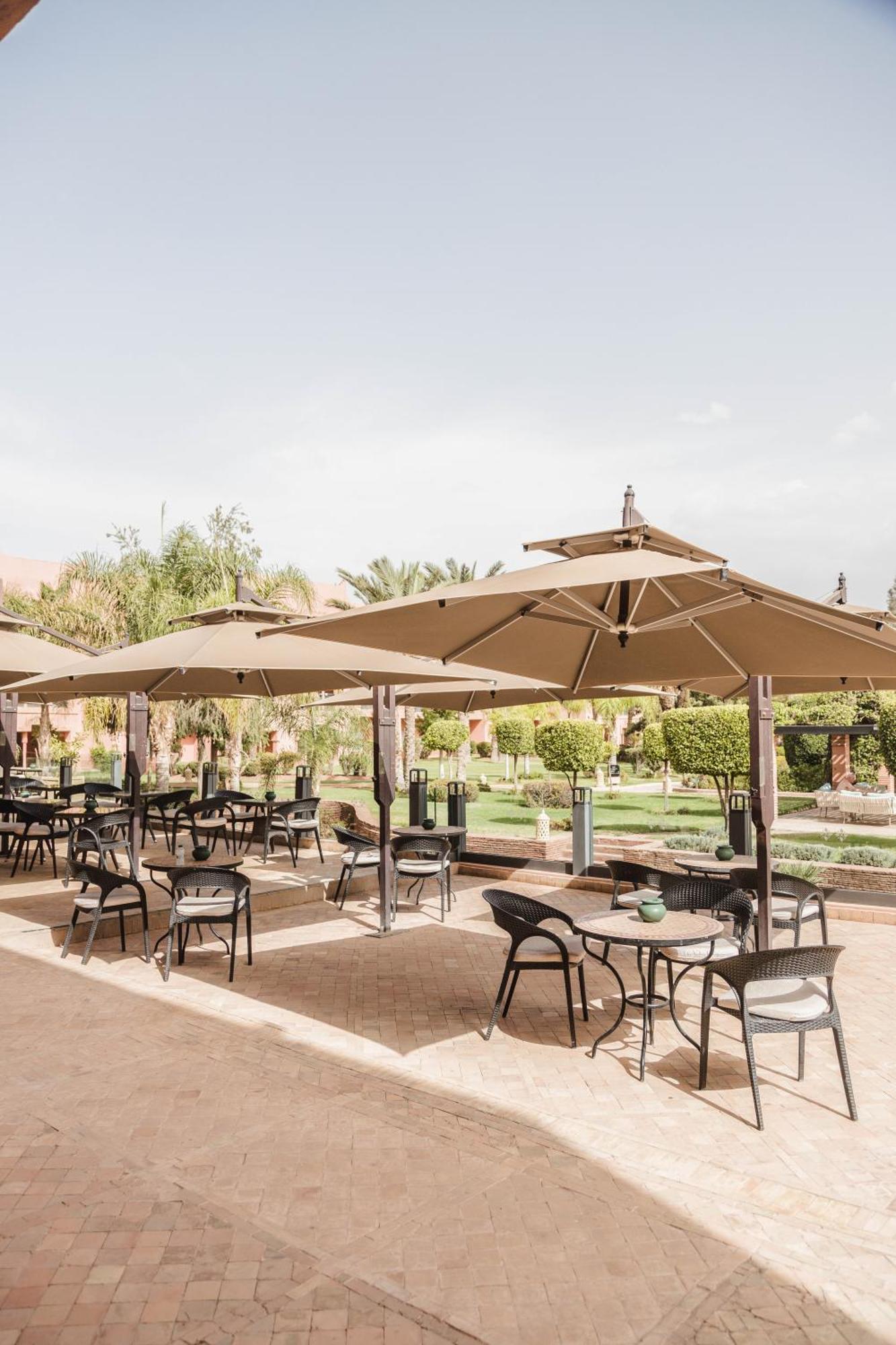 فندق قصر كنزي المنارة - مراكش المظهر الخارجي الصورة The patio at the Saguaro