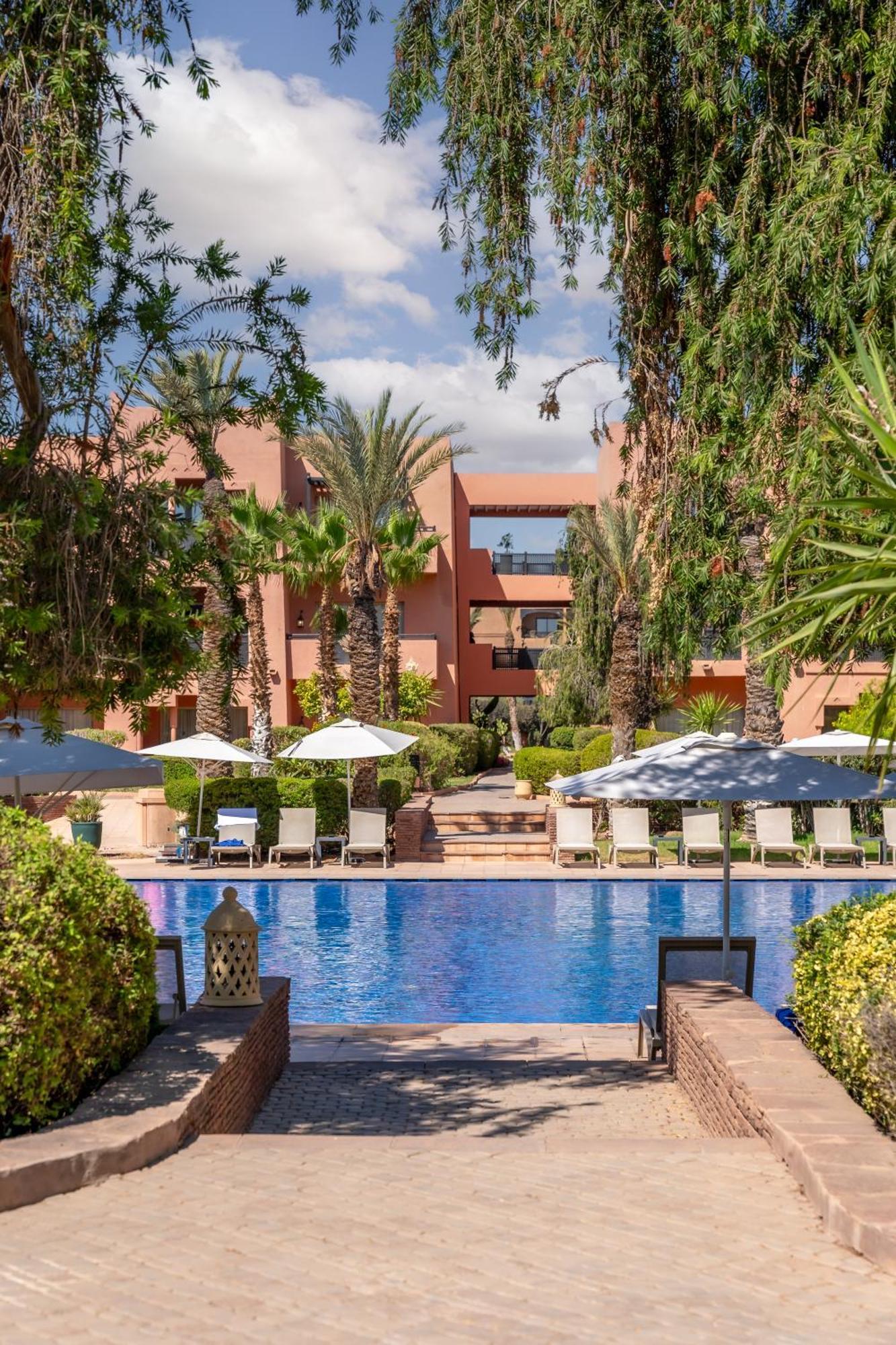 فندق قصر كنزي المنارة - مراكش المظهر الخارجي الصورة The swimming pool at the hotel
