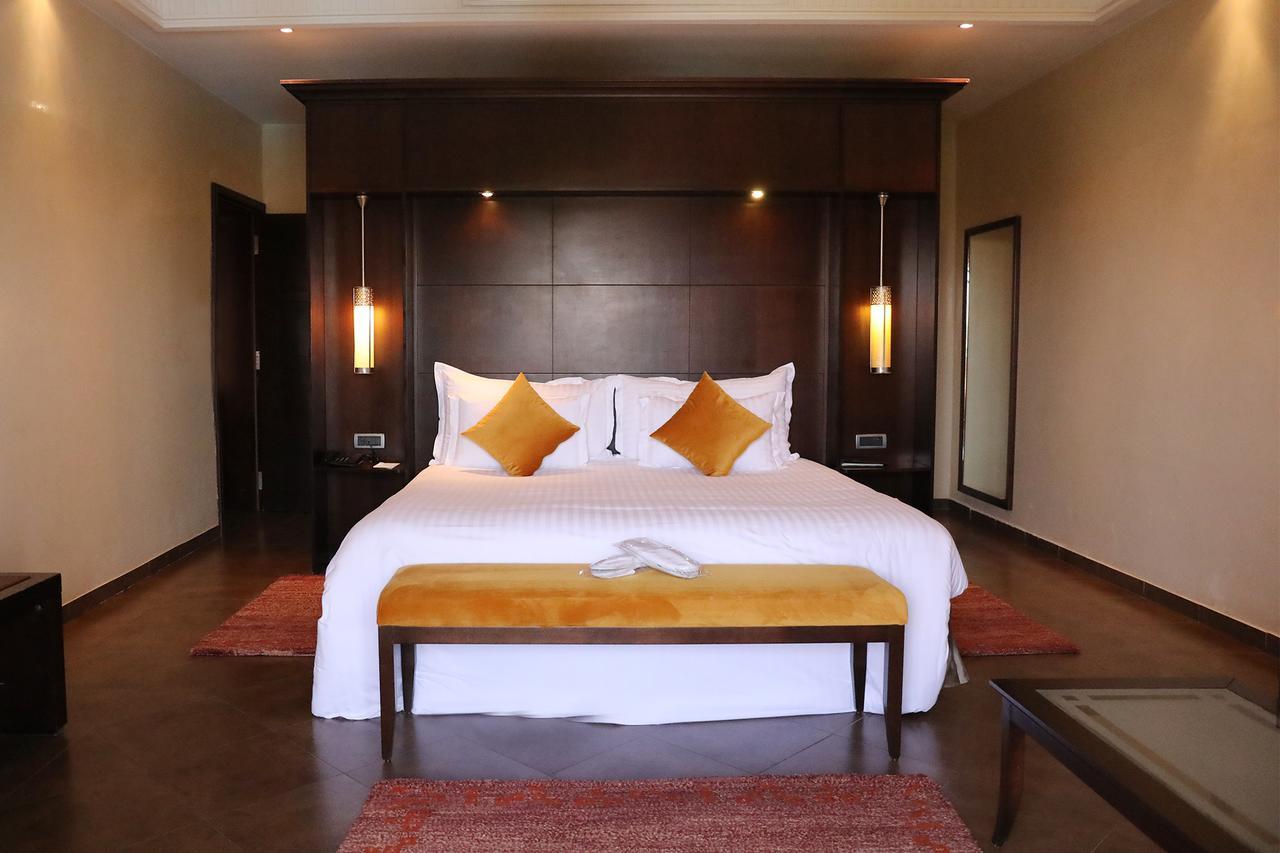 فندق قصر كنزي المنارة - مراكش المظهر الخارجي الصورة A bedroom at the Taj Bengal